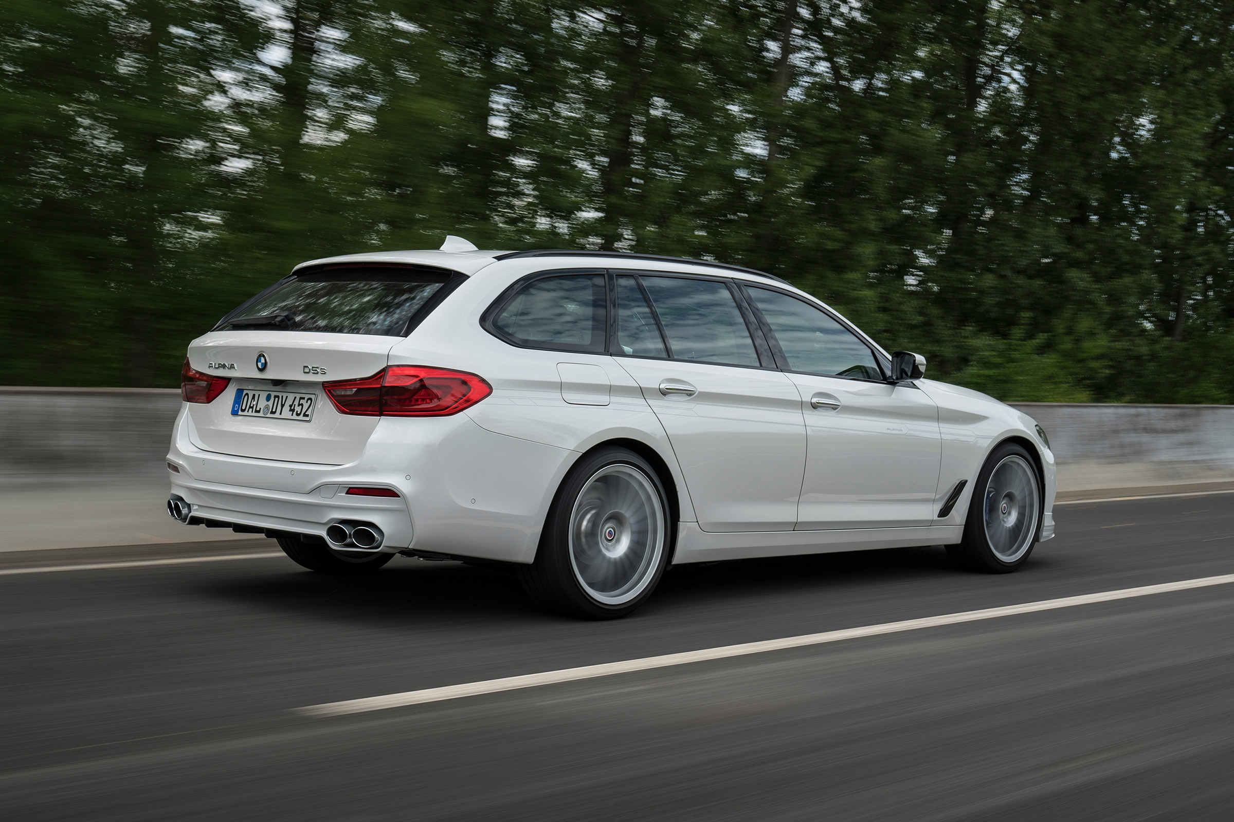 BMW Alpina D5 S Touring - rear