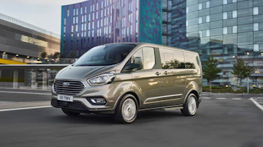 ford tourneo custom