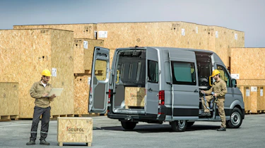 VW Crafter 4motion - loading