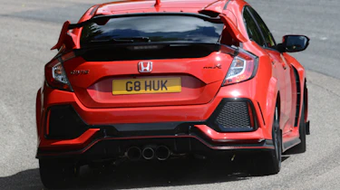 UK Honda Civic Type R 2017 - rear