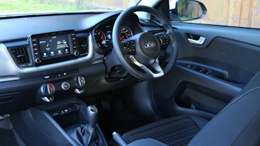 New Kia Stonic - cockpit