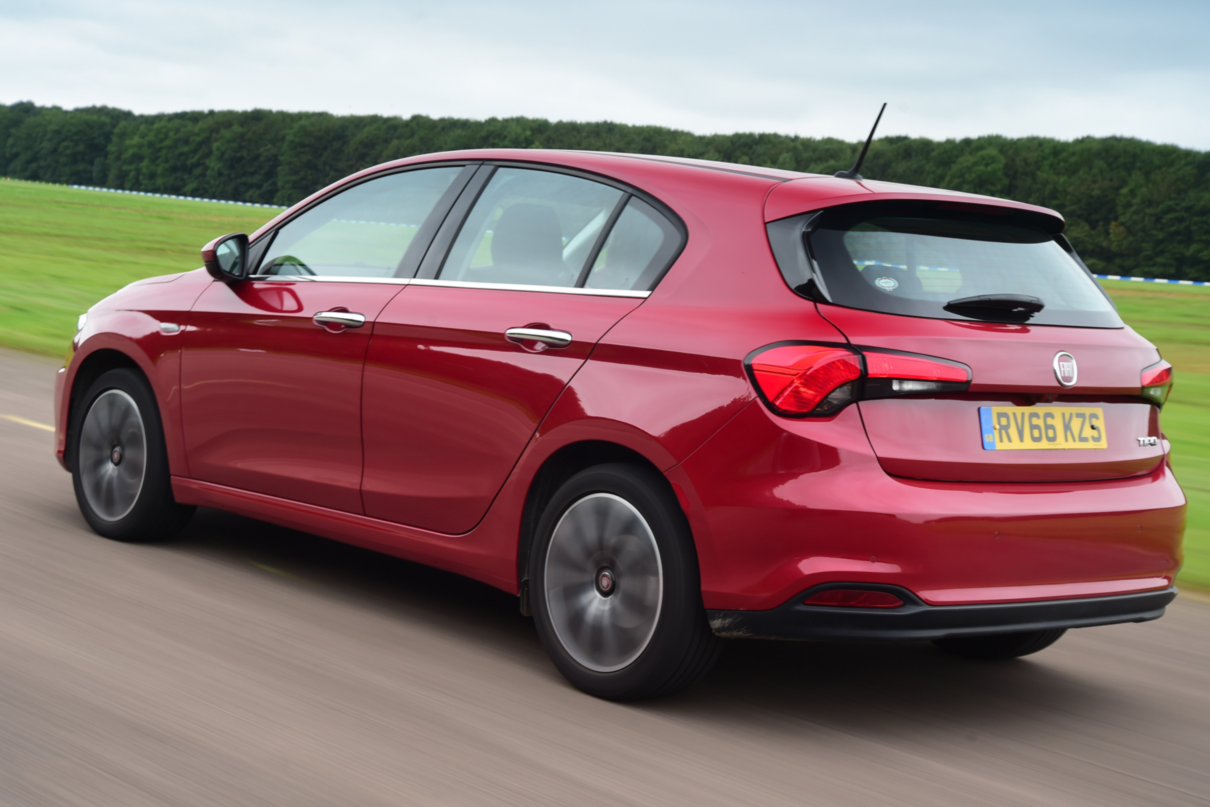 Triple test - Tipo - rear