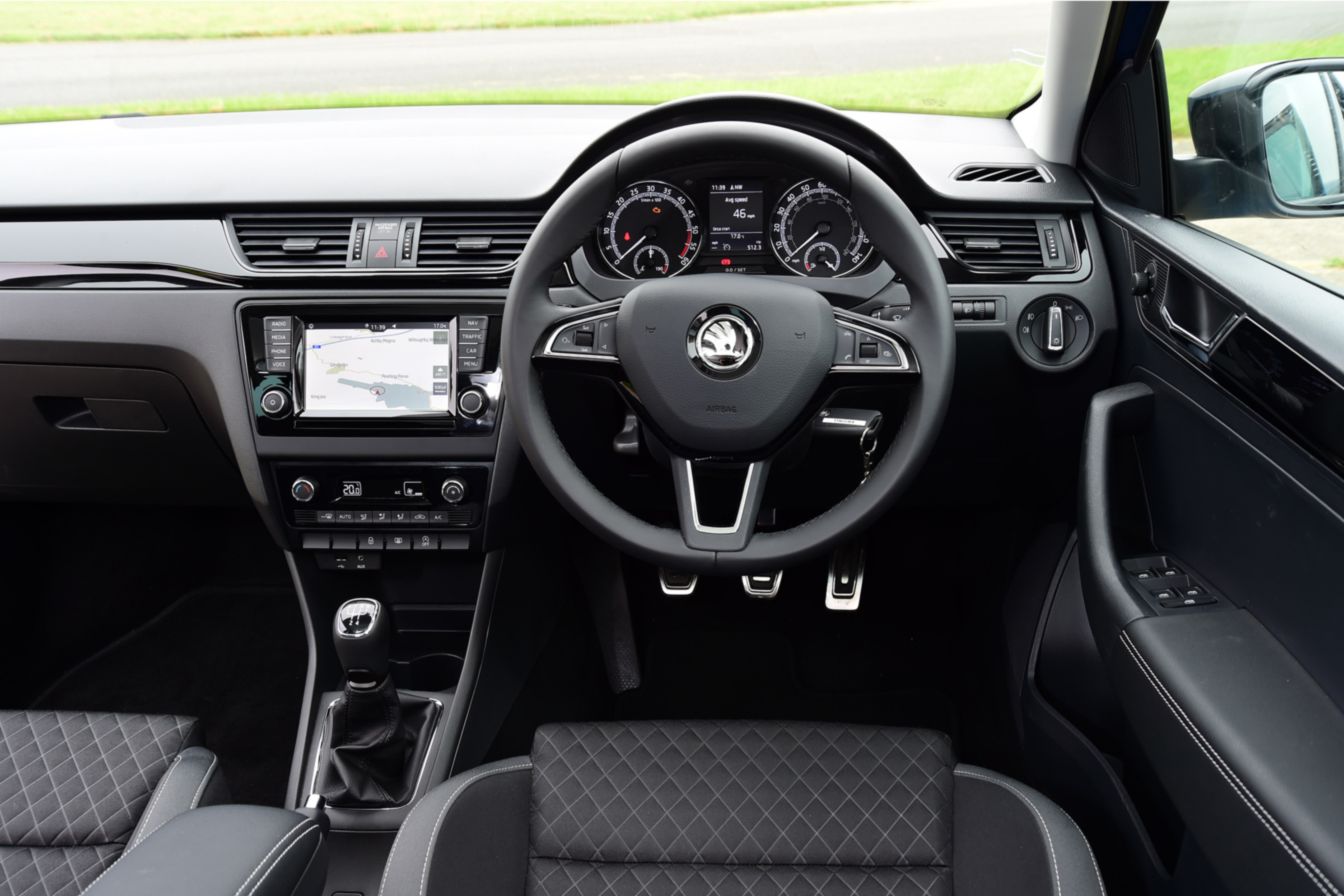 Skoda Rapid Spaceback - cockpit
