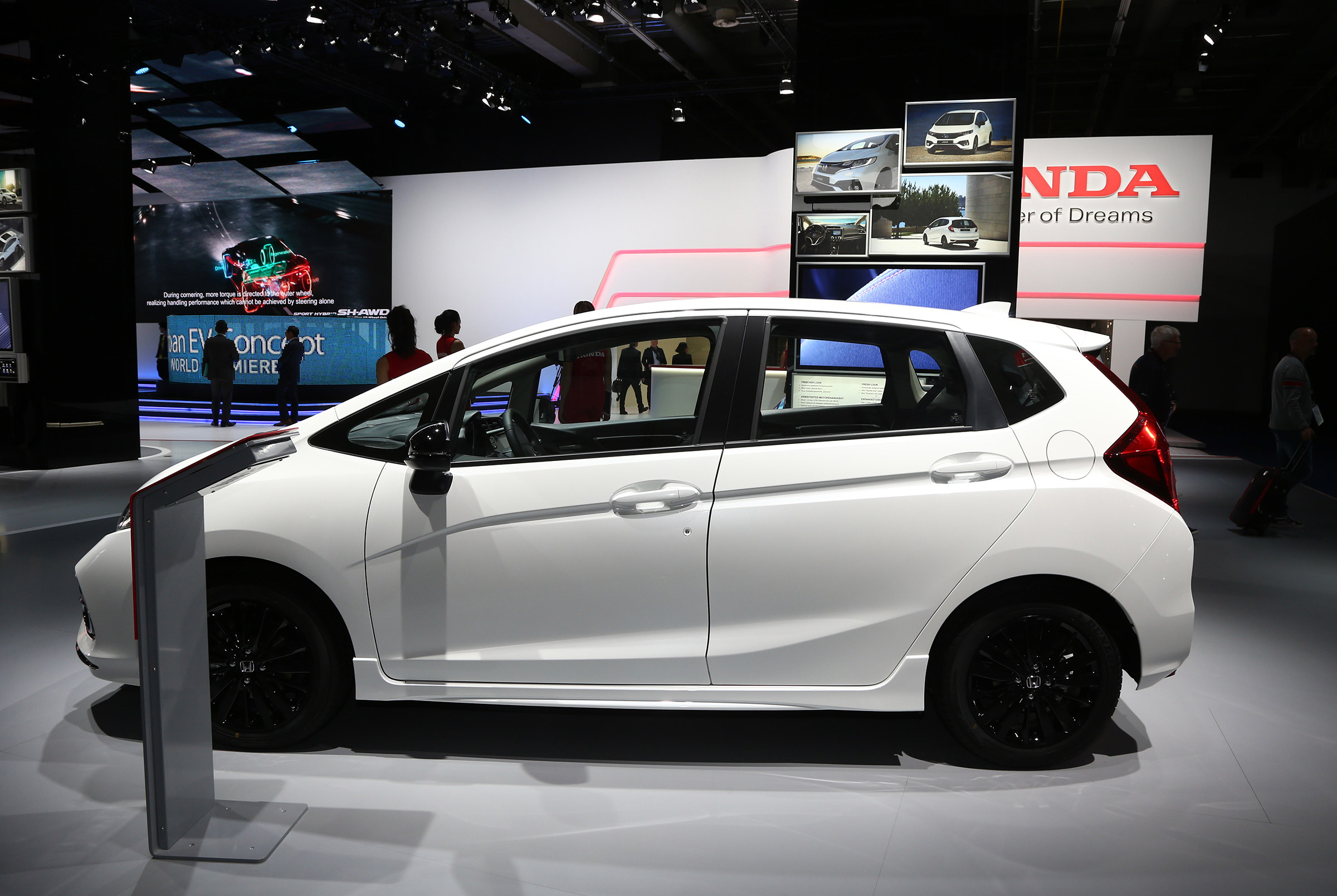 Frankfurt - Honda Jazz facelift - side