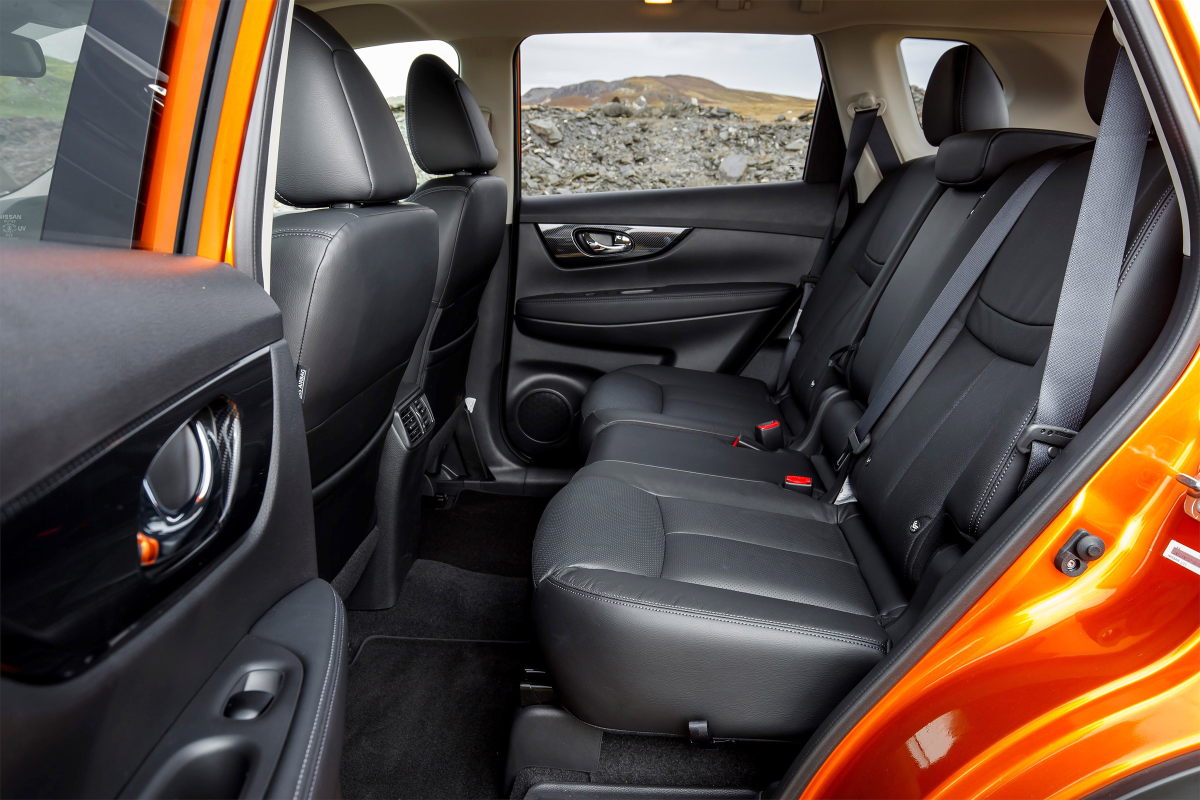 Nissan X-Trail - rear seats