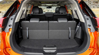 Nissan X-Trail - boot