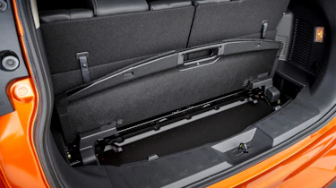 Nissan X-Trail - boot side