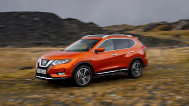 Nissan X-Trail - off-road