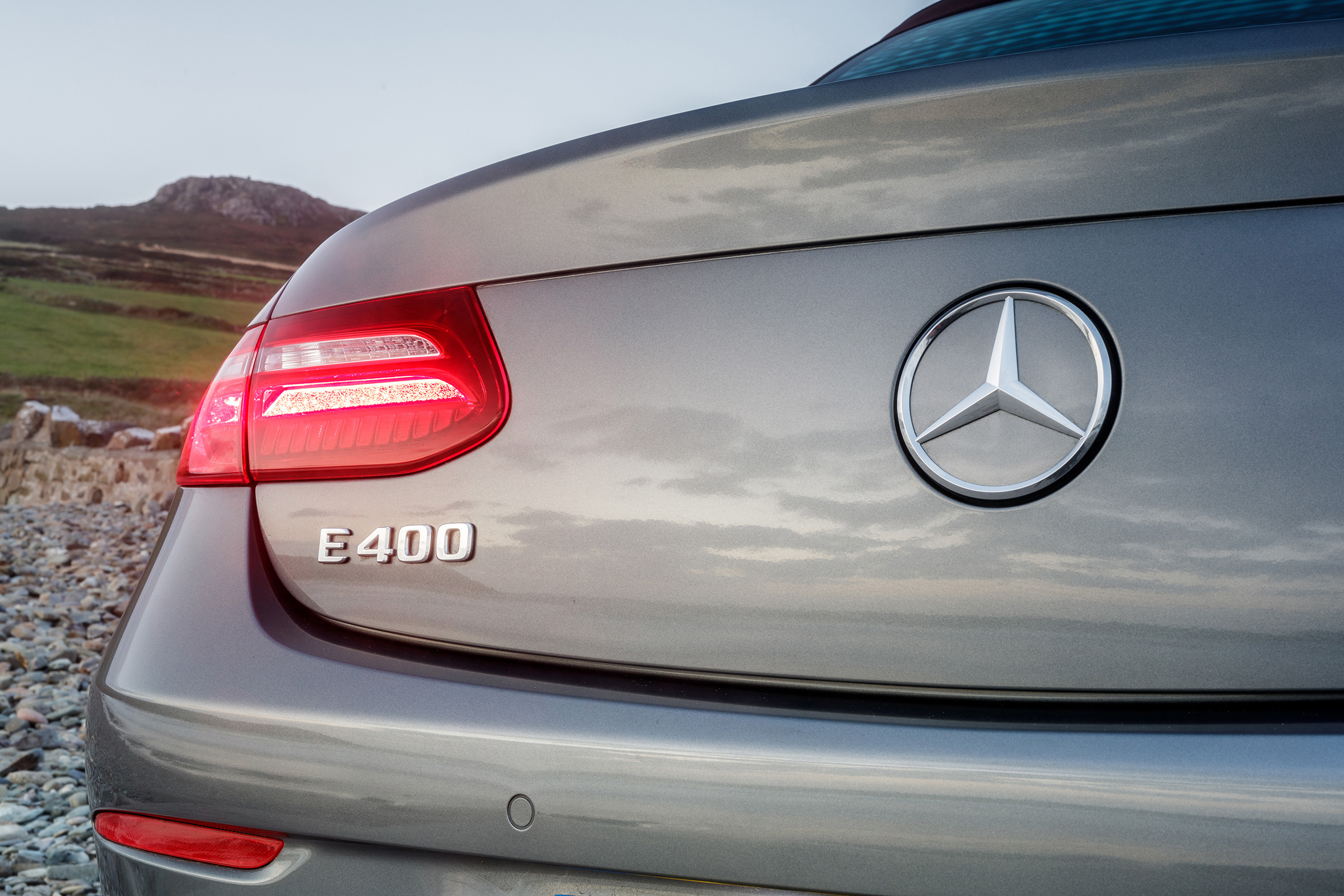 Mercedes E-Class Cabriolet - tailgate