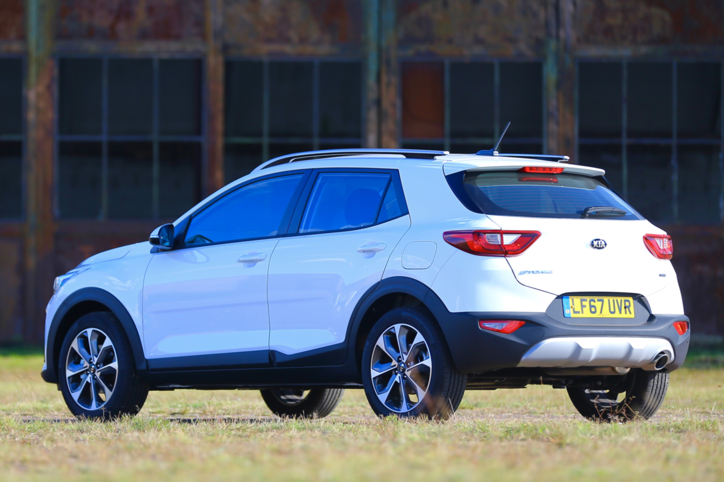 New Kia Stonic - rear quarter