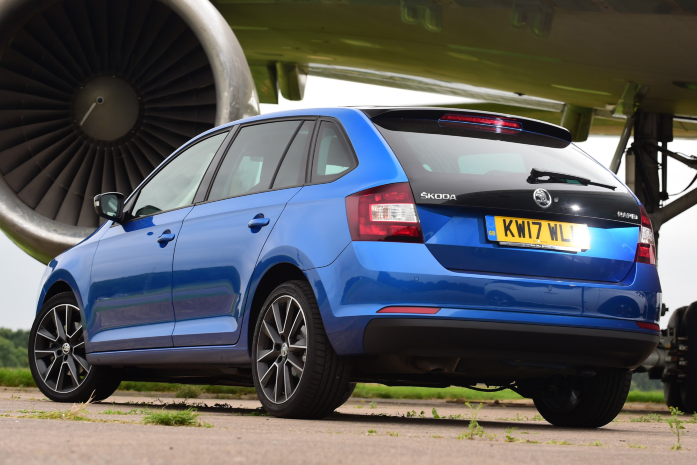 Skoda Rapid Spaceback - static rear
