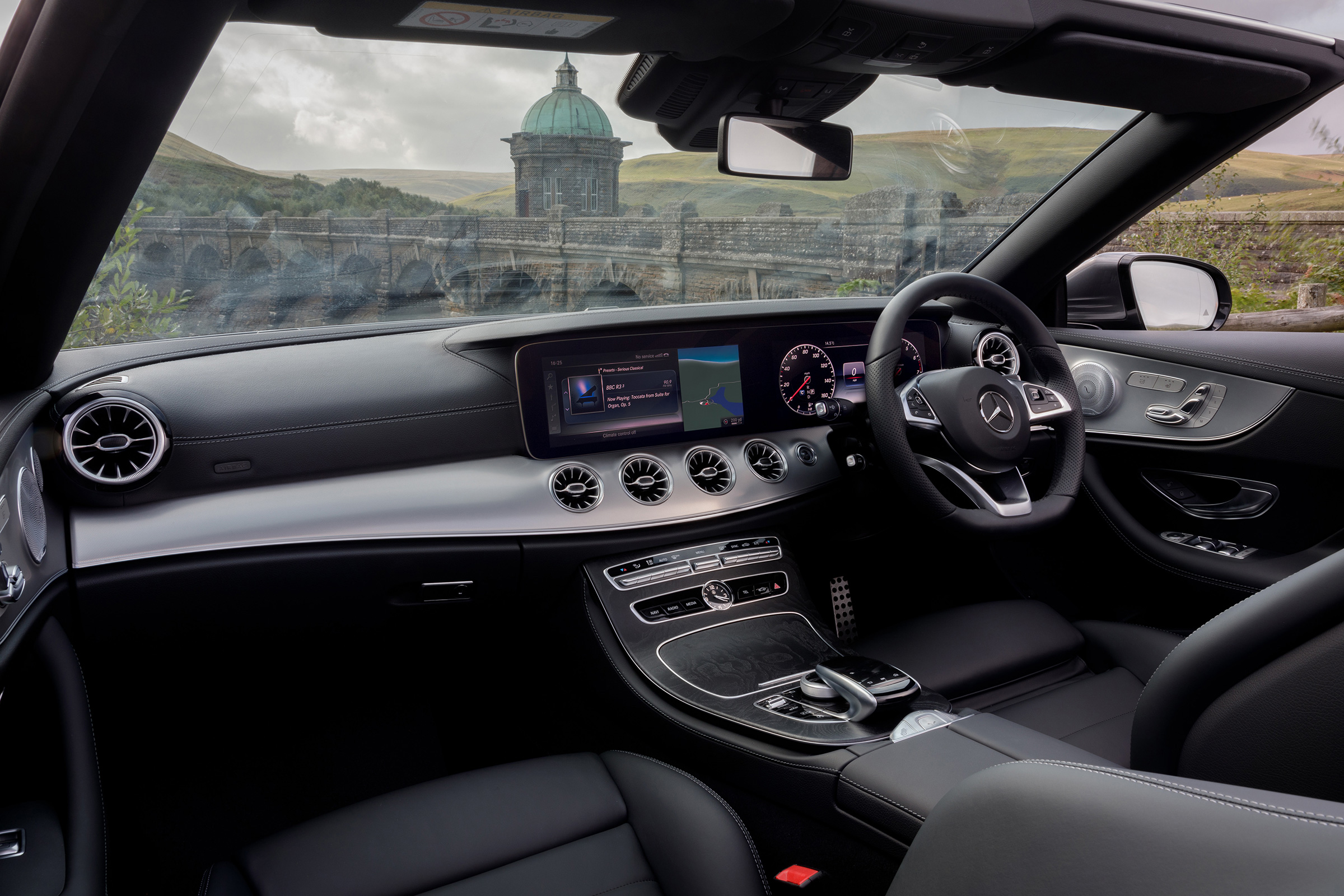 Mercedes E-Class Cabriolet - interior