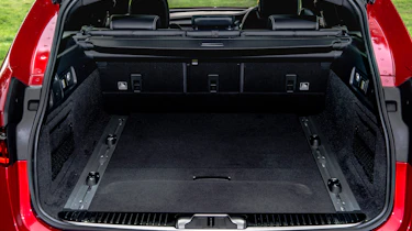 Jaguar XF Sportbrake - boot