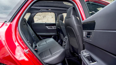 Jaguar XF Sportbrake - rear seats