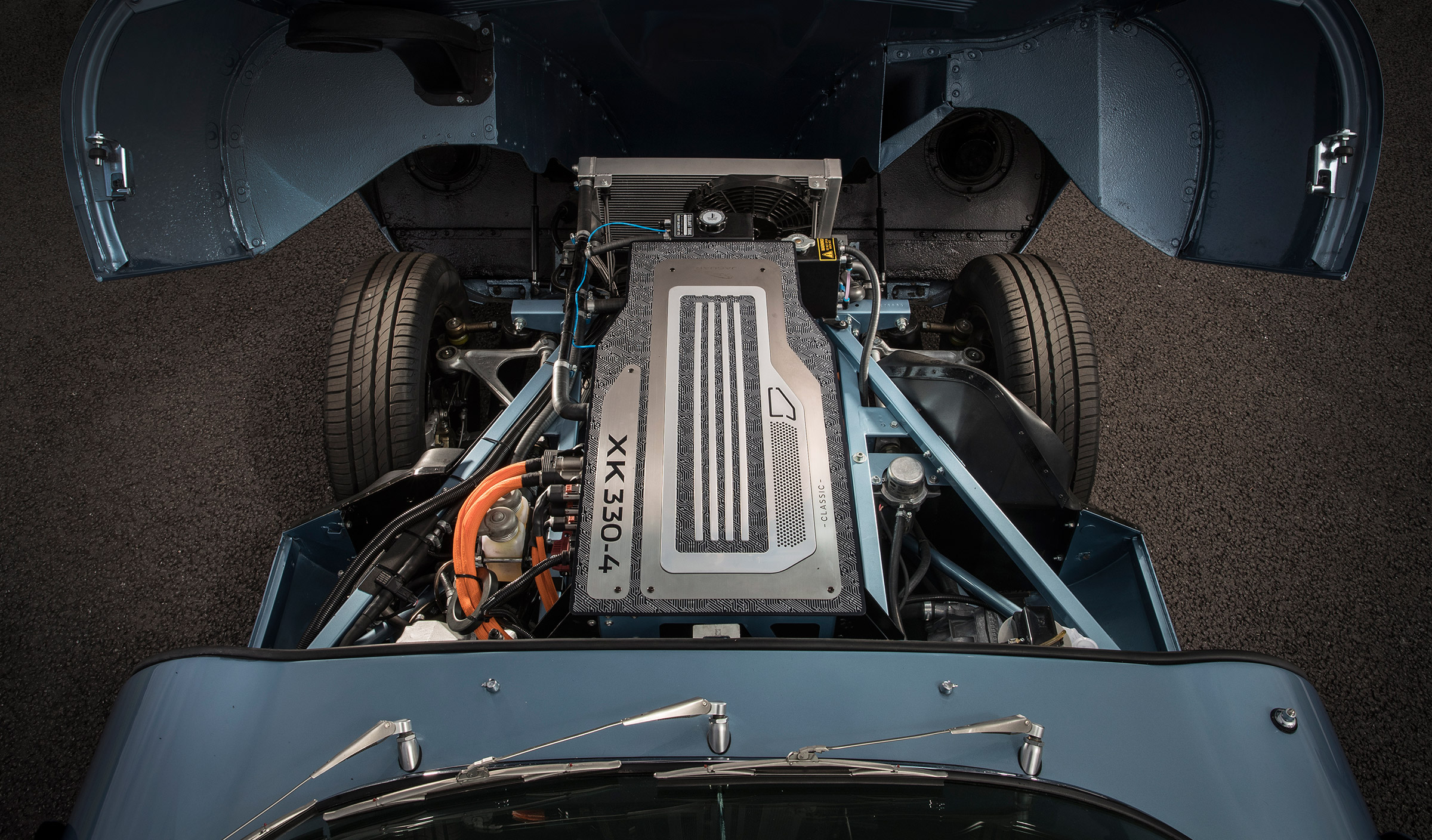 Jaguar E-Type Zero - engine
