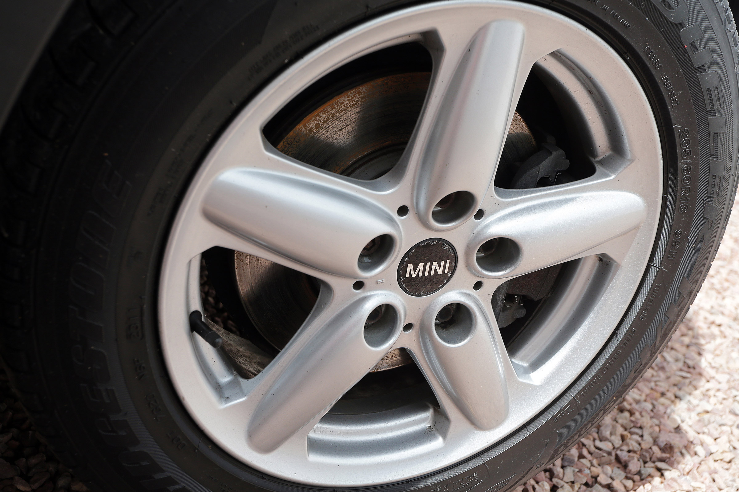 Used MINI Countryman - wheel