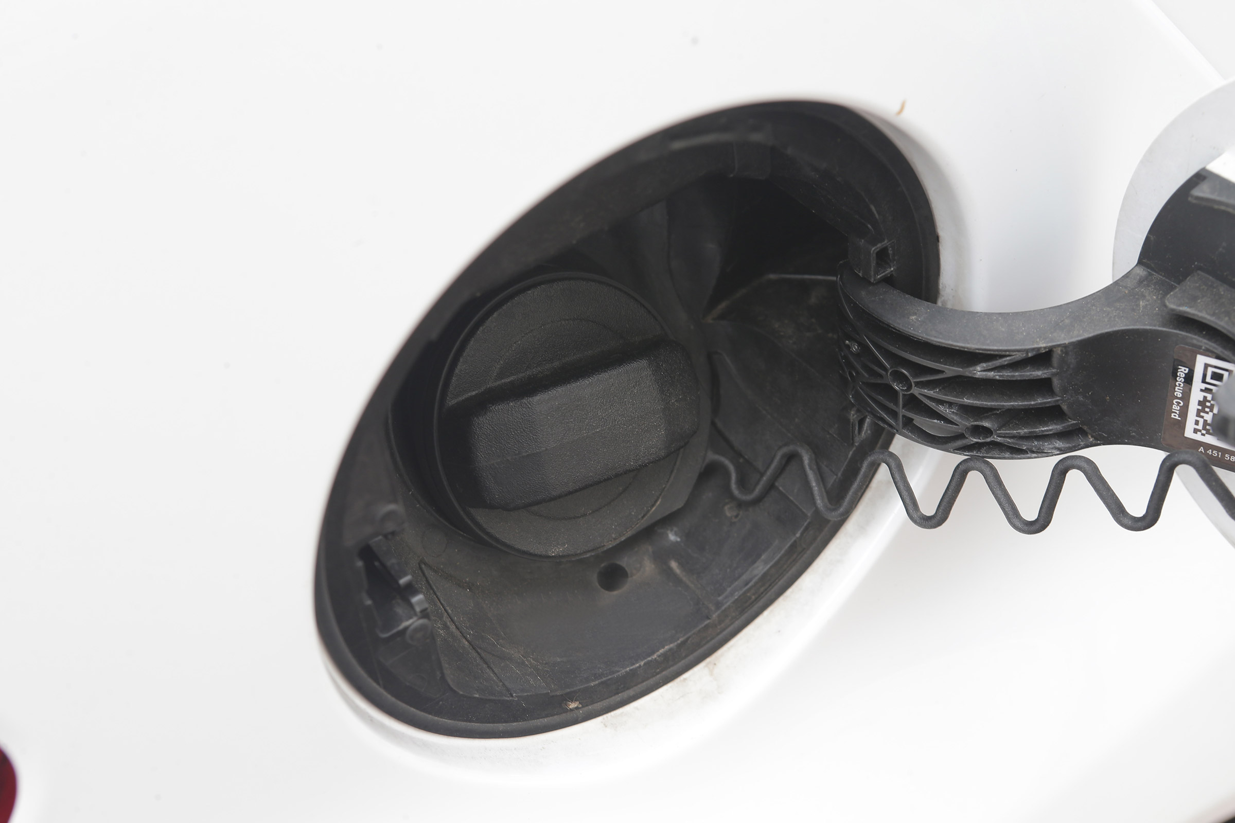 Used Smart ForTwo - fuel cap