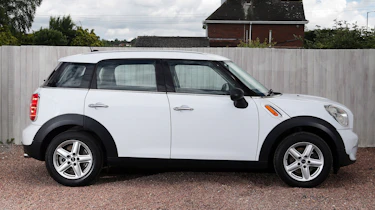 Used MINI Countryman - side