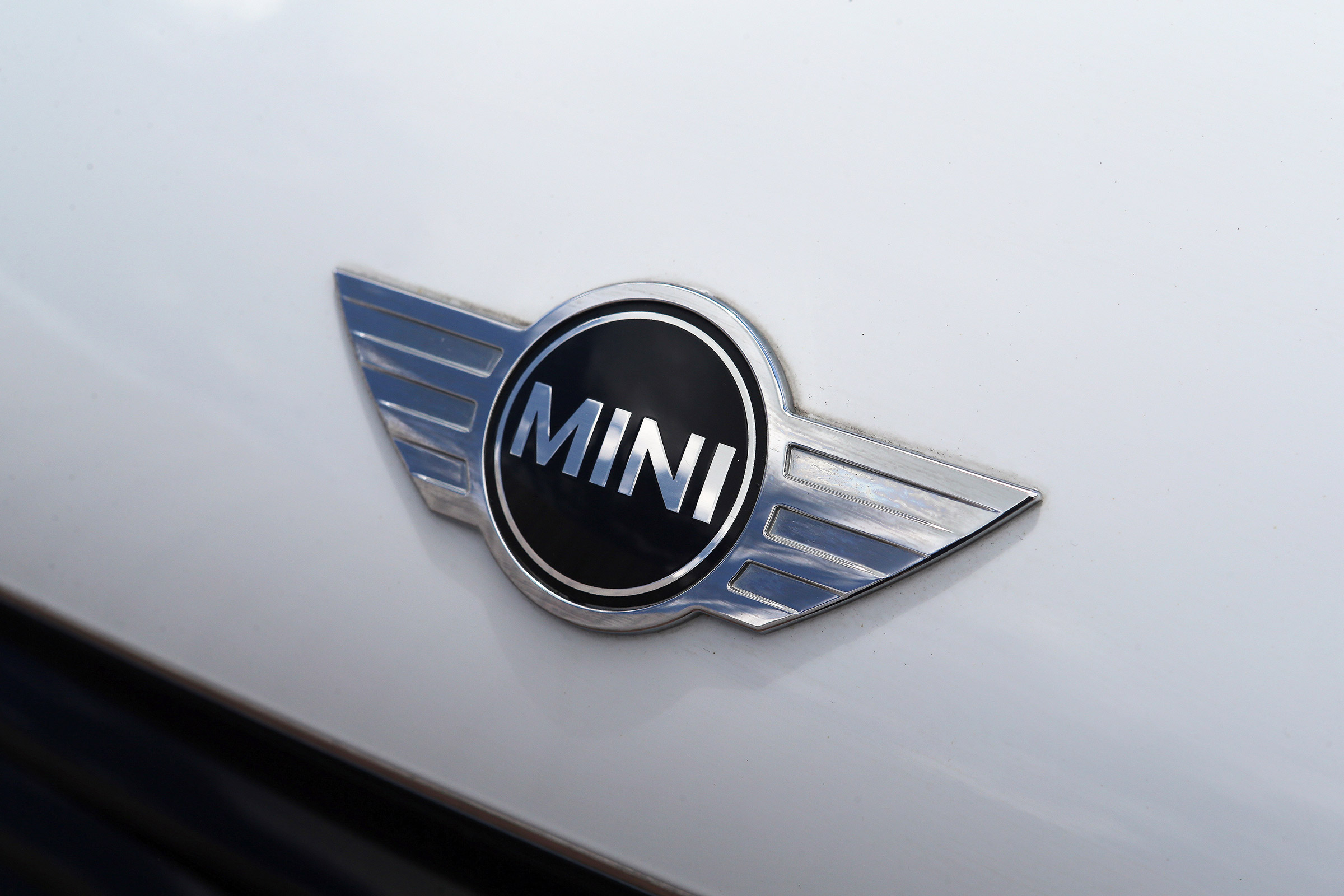 Used MINI Countryman - MINI badge