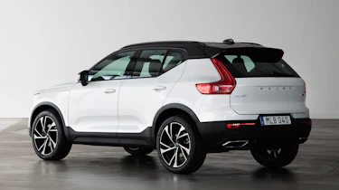 Volvo XC40 - Crystal White rear