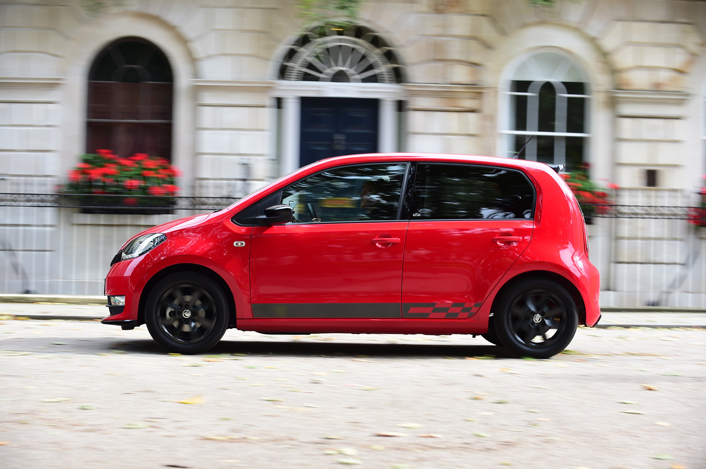 Skoda Citigo - side
