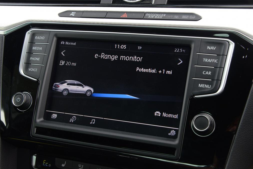 Volkswagen Passat GTE - range