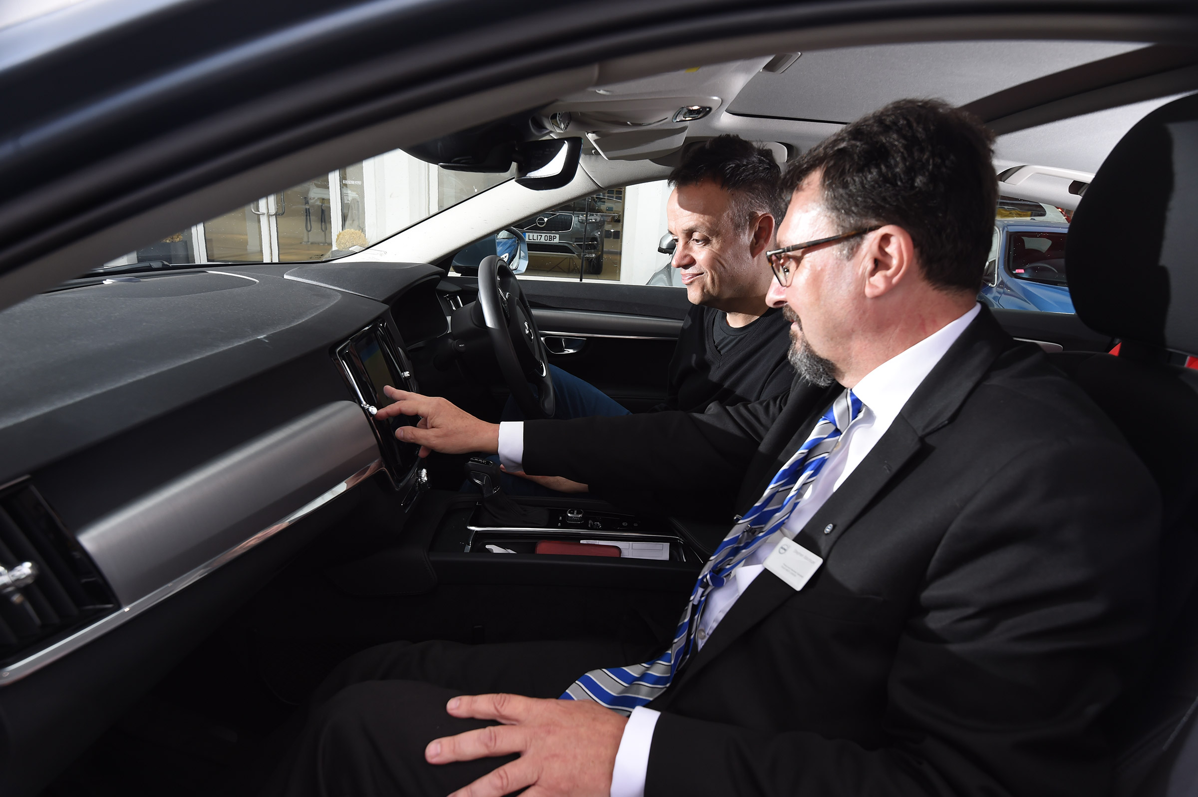 Volvo S90 long term test first report - inside