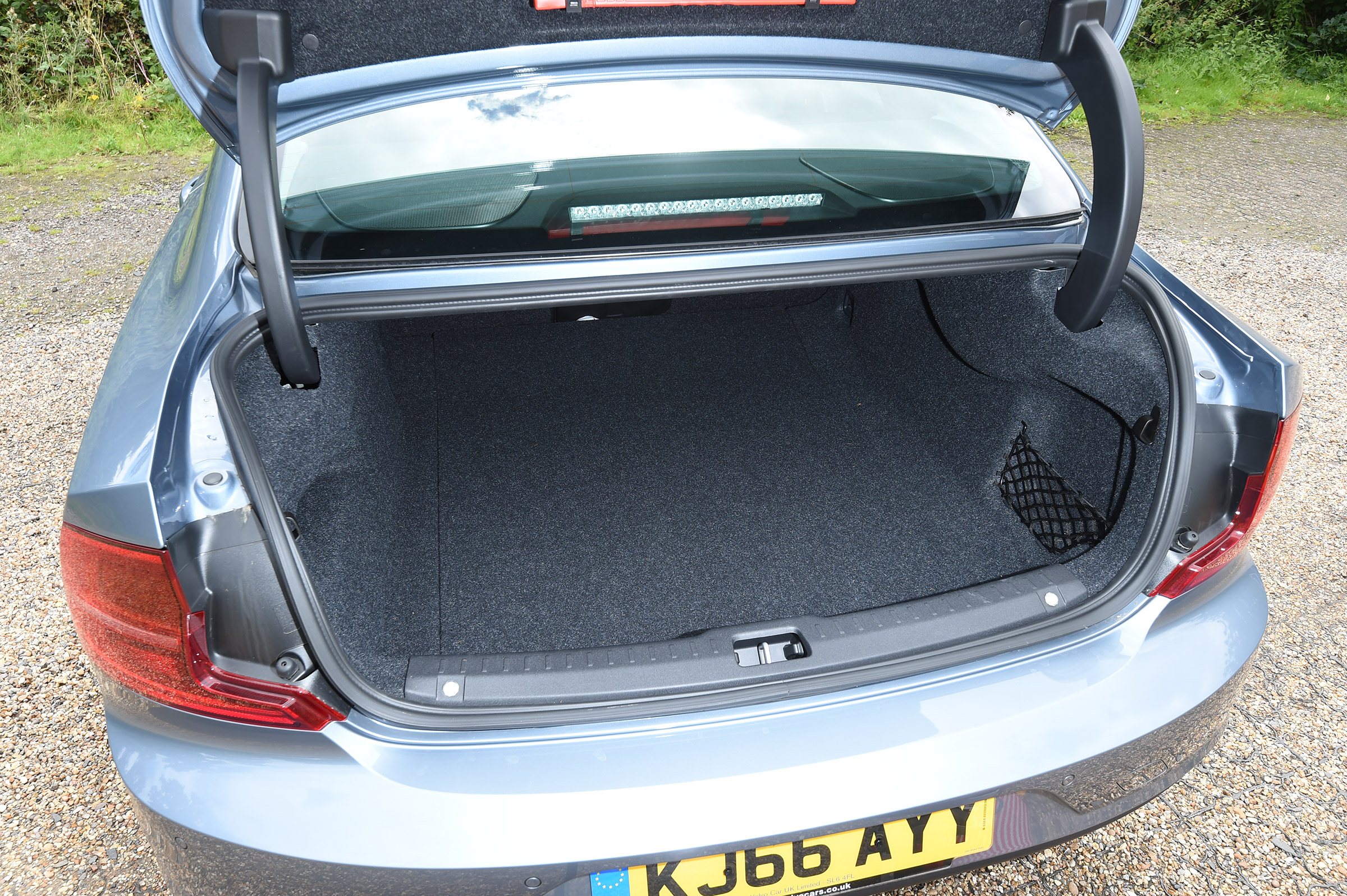 Volvo S90 long term test first report - boot