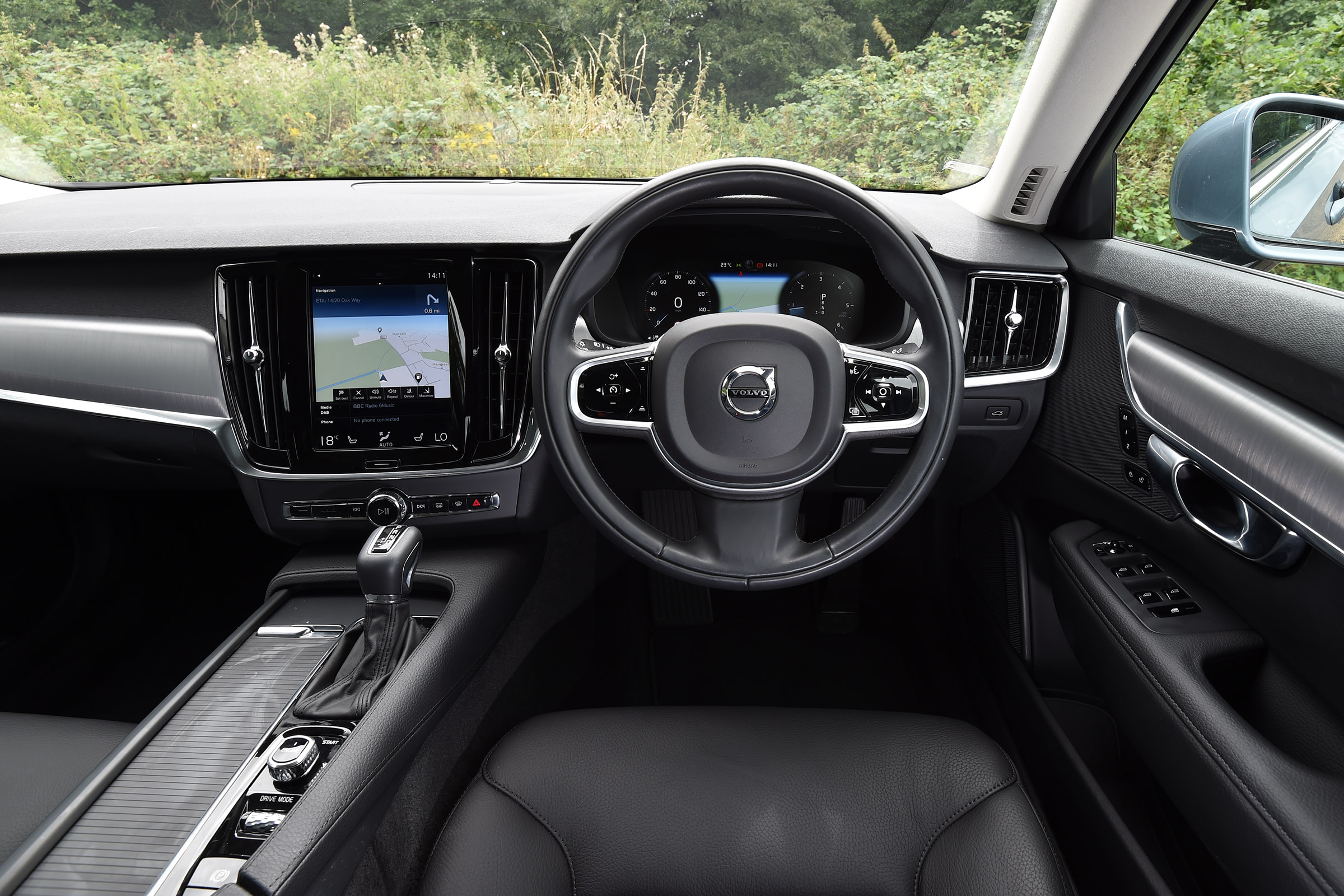 Volvo S90 long term test first report - dash