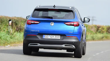 Vauxhall Grandland X - rear cornering