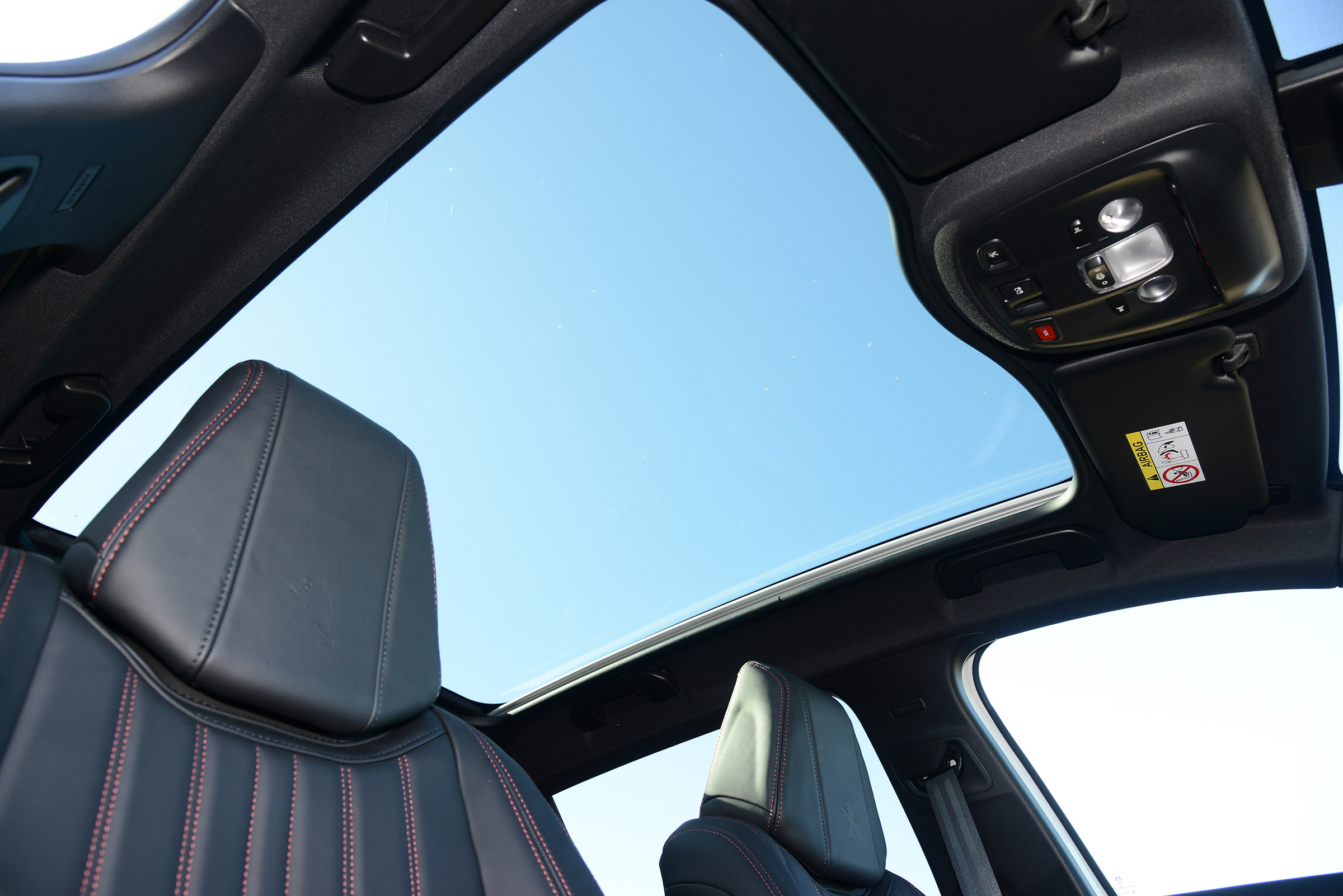 Peugeot 308  - sunroof
