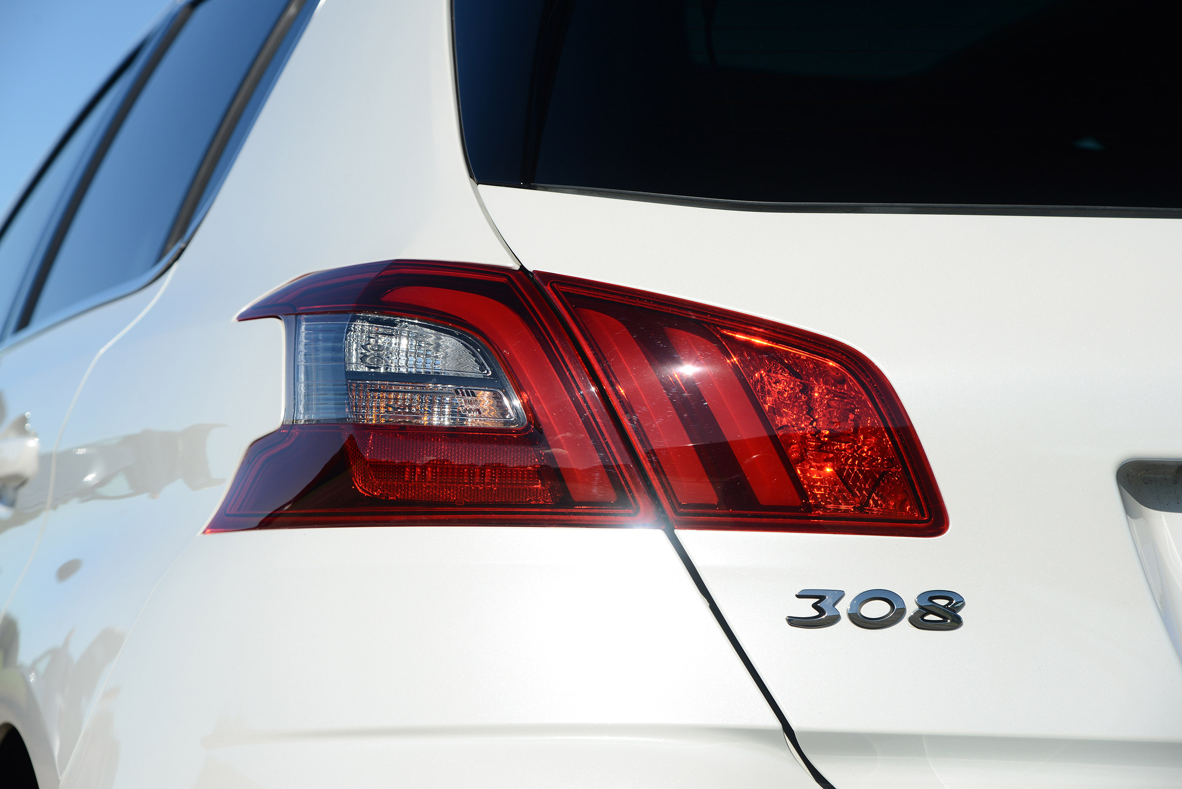 Peugeot 308  - rear light