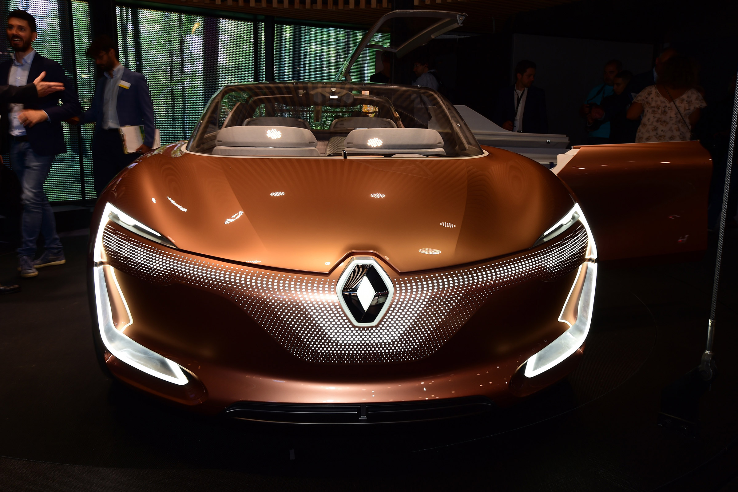Renault Symbioz concept - Frankfurt full front