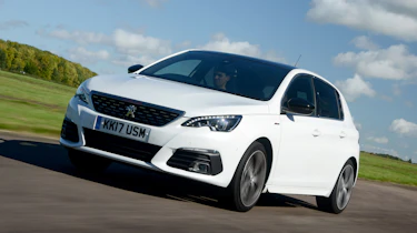 Peugeot 308 - front action