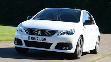 Peugeot 308 - front