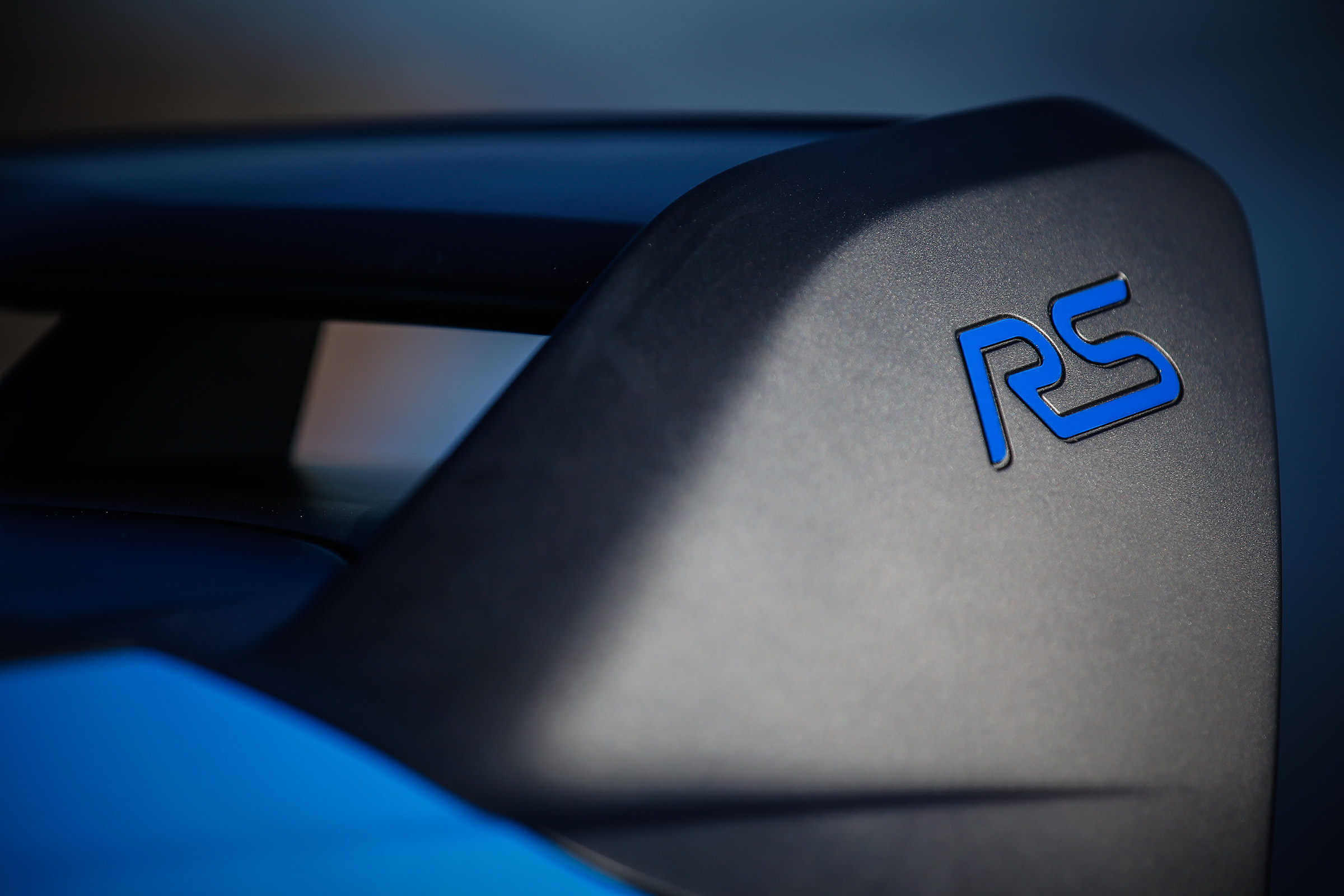 Ford Focus RS Edition - wing