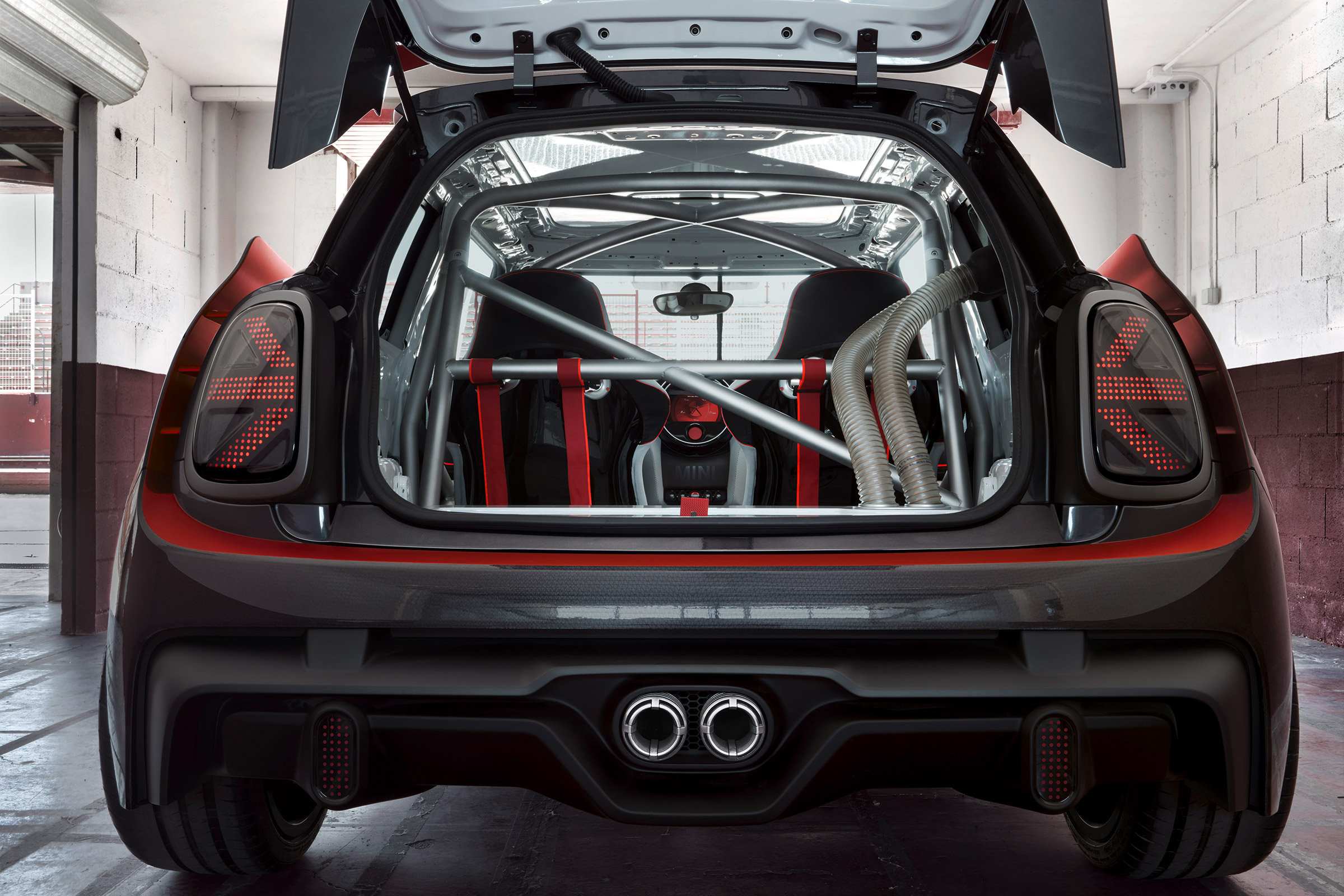 MINI JCW GP1 Concept - rear inside