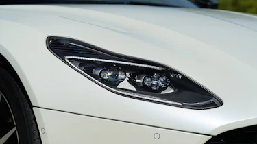 Aston Martin DB11 V8 - front light detail