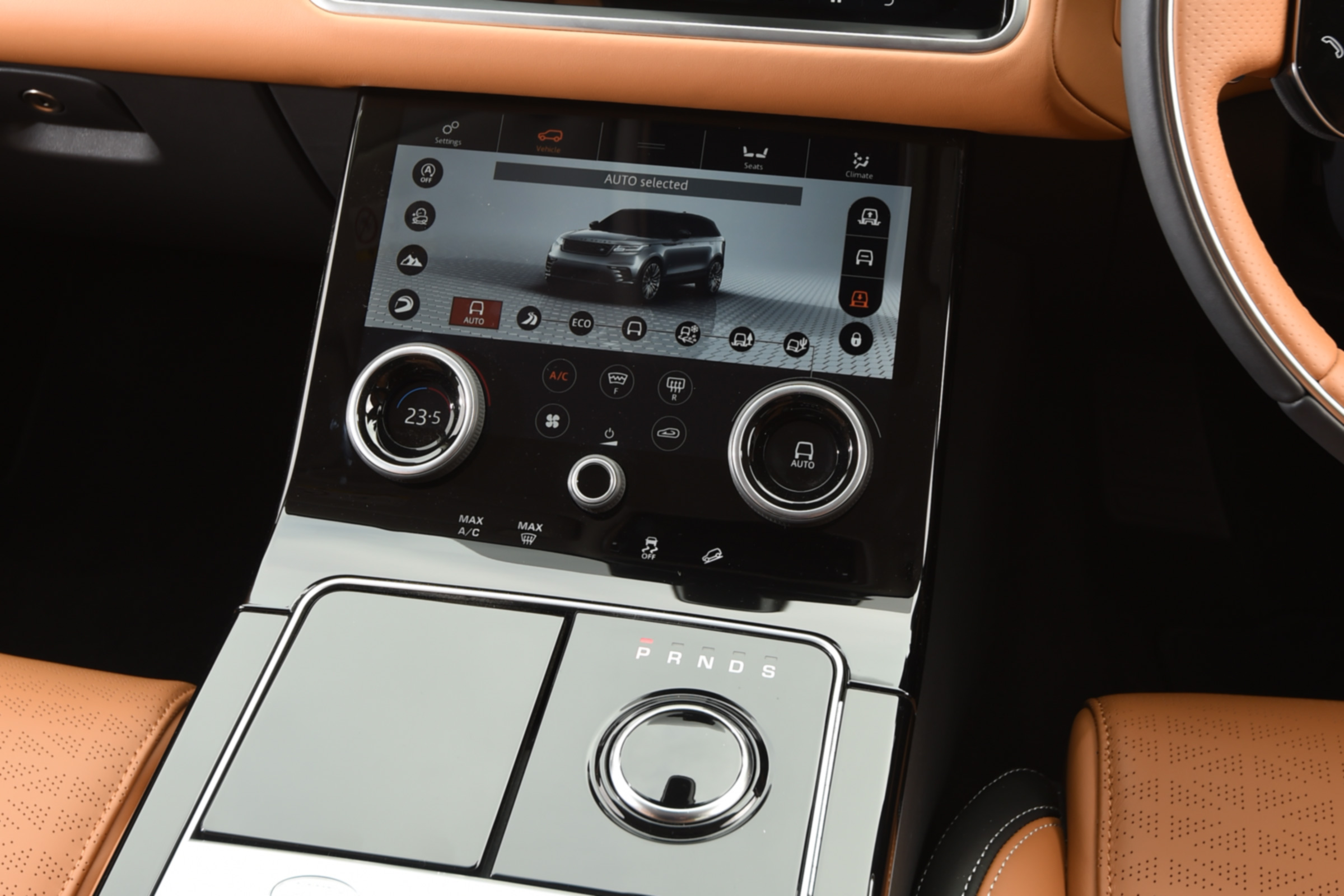 Range Rover Velar - controls