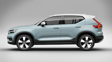 Volvo XC40 - side studio