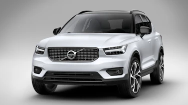 Volvo XC40 - front static