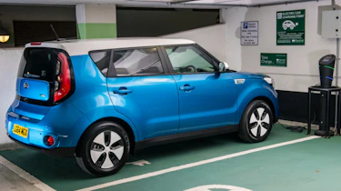Kia Soul EV - charging