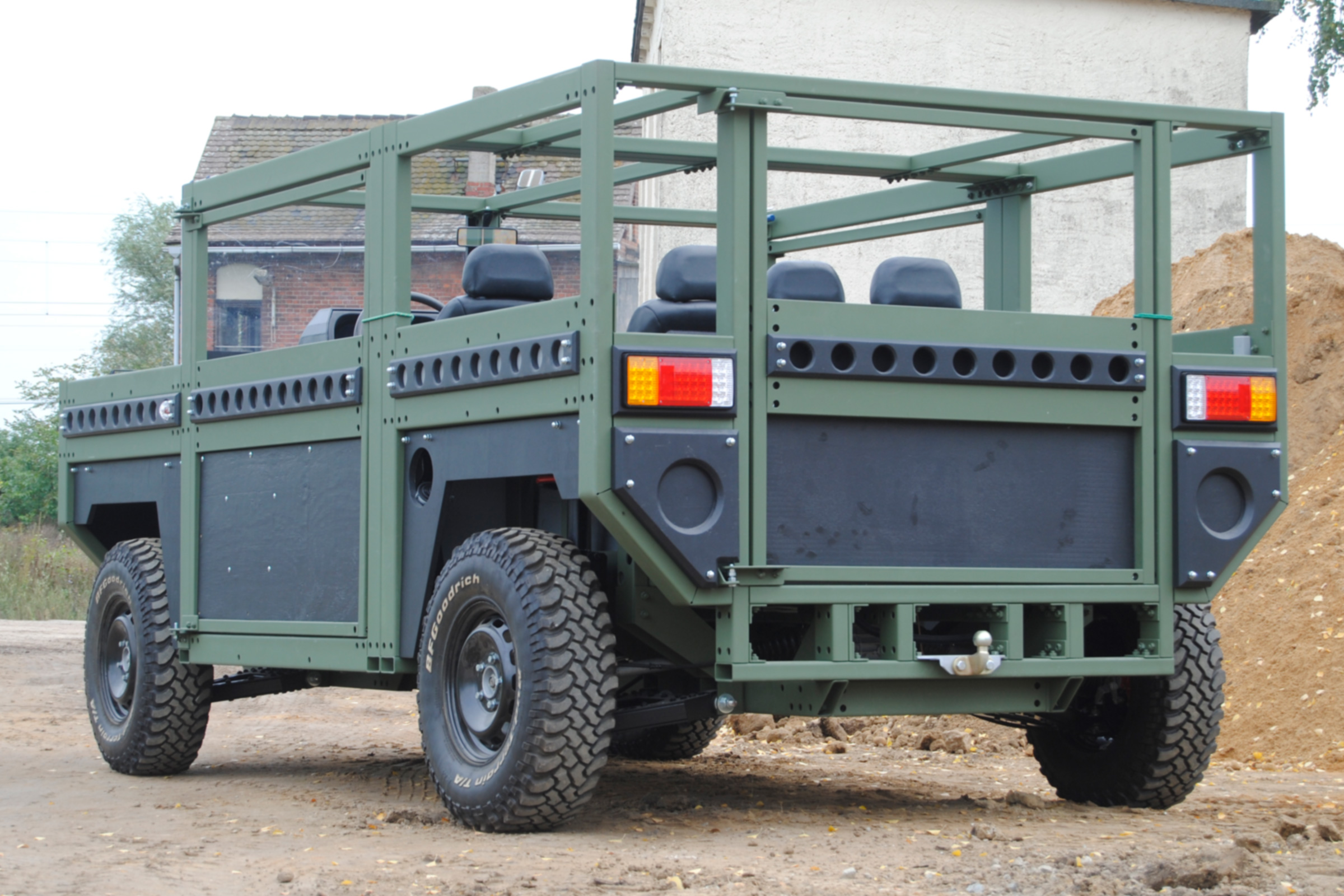 New Partisan One - tailgate