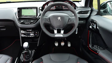Peugeot 2008 - interior