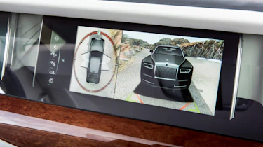 Rolls-Royce Phantom - infotainment