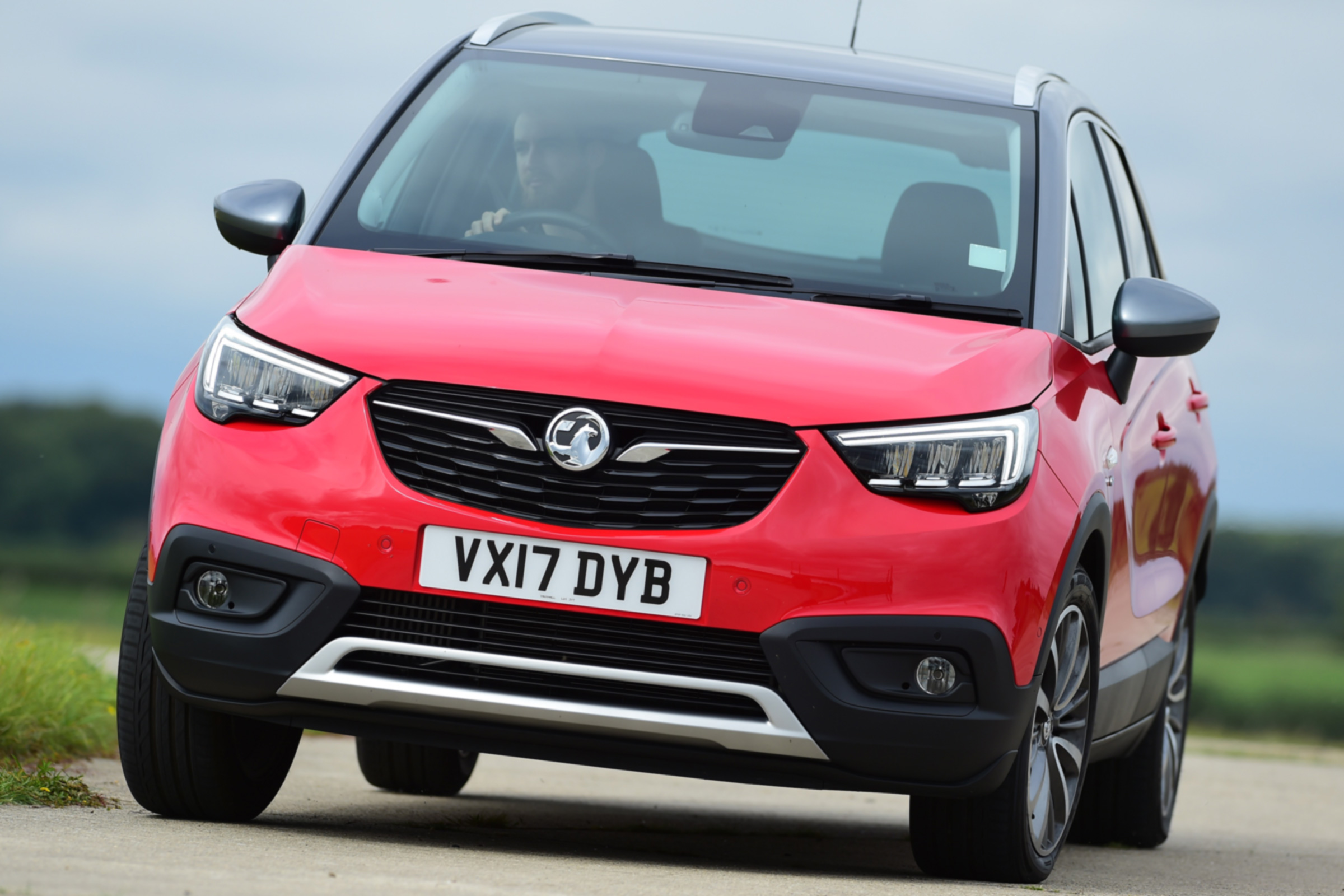 Vauxhall Crossland X - grille