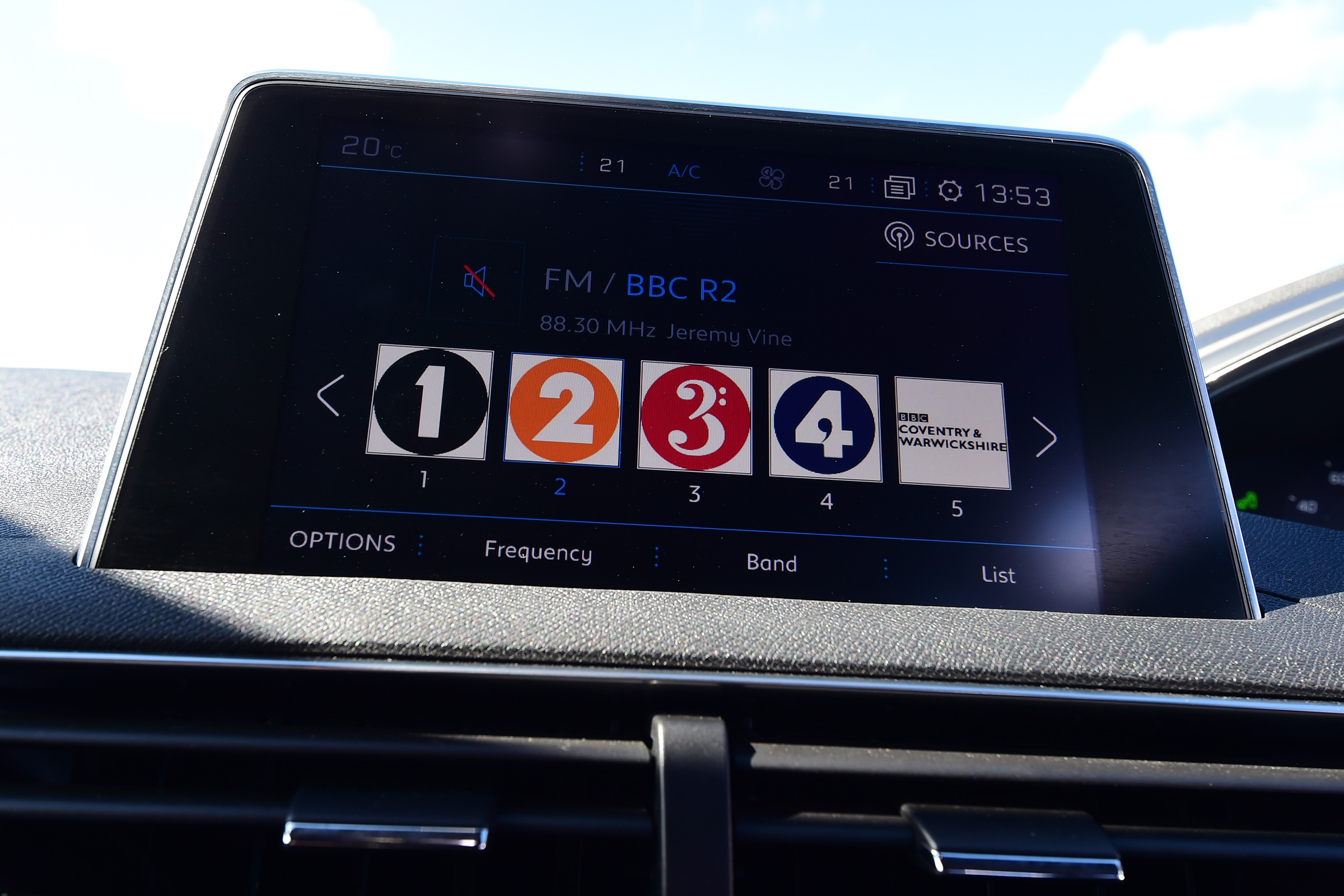 Peugeot 5008 - infotainment