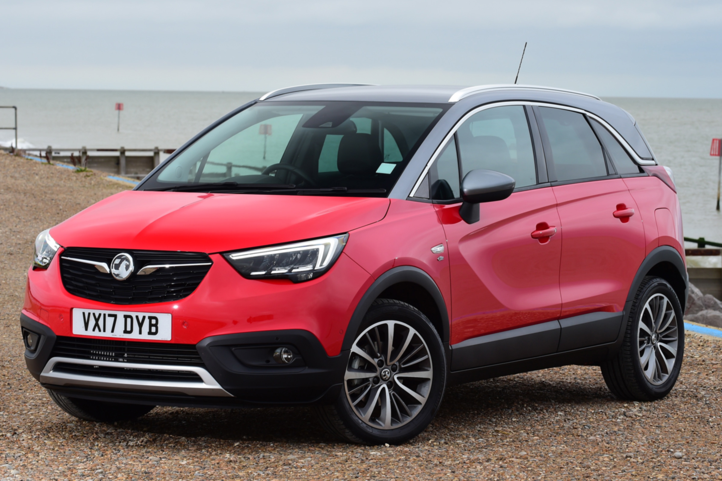 Vauxhall Crossland X - front static