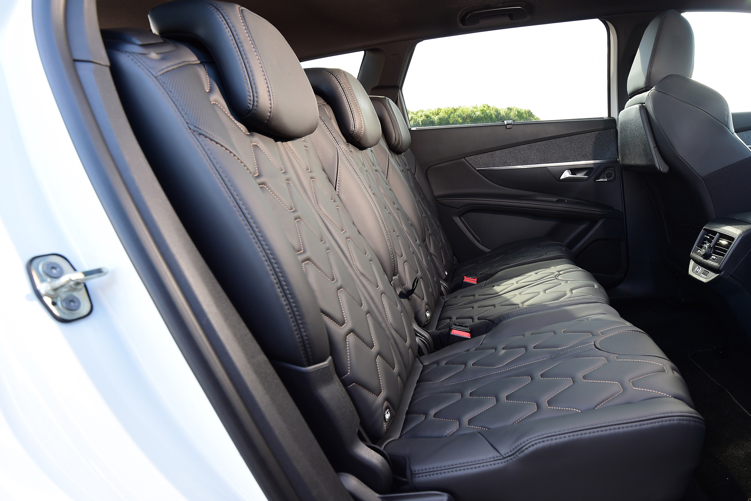 Peugeot 5008 - back seats