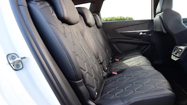 Peugeot 5008 - back seats